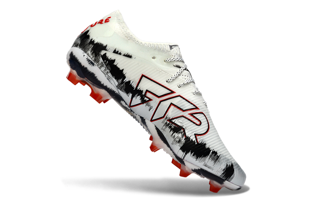 Puma Future 8 Ultimate FG Low Cut